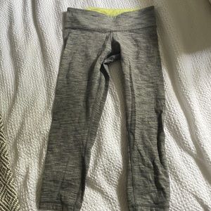 Lulu lemon cropped yoga legging